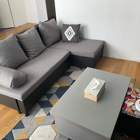 Smb Apartment Bezons Exterior foto